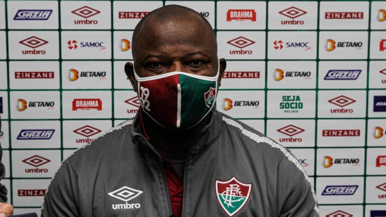Marcão culpa desgaste físico no Fluminense