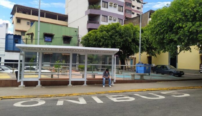 Prefeitura instalará 75 novos abrigos de ônibus em Cachoeiro