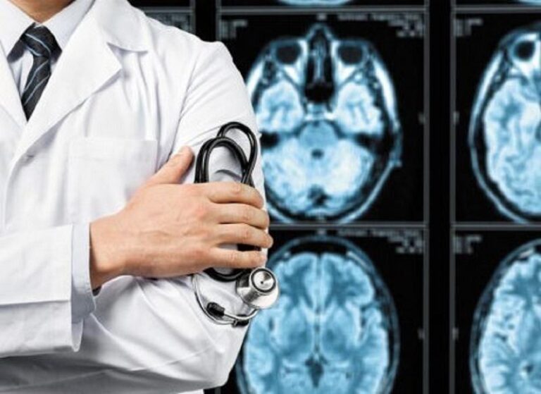 Governo do Estado abre programa de residência médica em neurocirurgia
