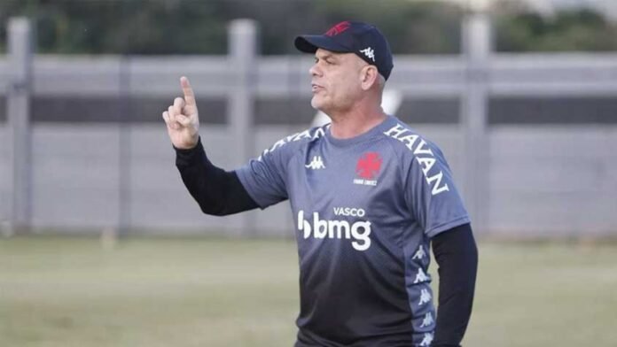 Vasco anuncia saída de Fábio Cortez