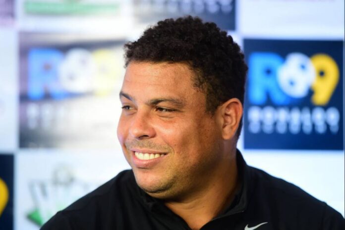Ronaldo vê Palmeiras e Flamengo como “exemplos de gestão”