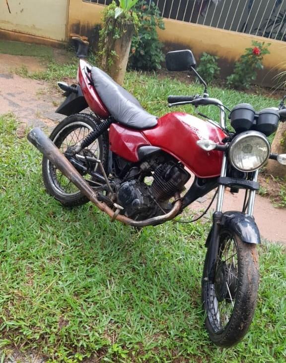 Homem vende moto em Divino de São Lourenço e recebe R$ 3 mil em notas falsas