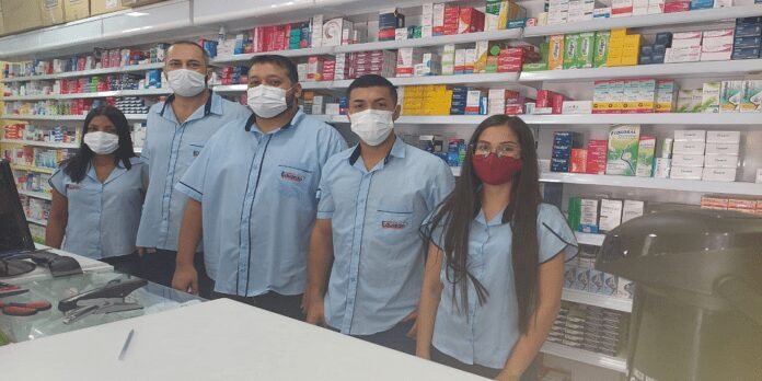 Farmácias têm aumento de 1000% na procura por medicamentos para gripe e Covid-19