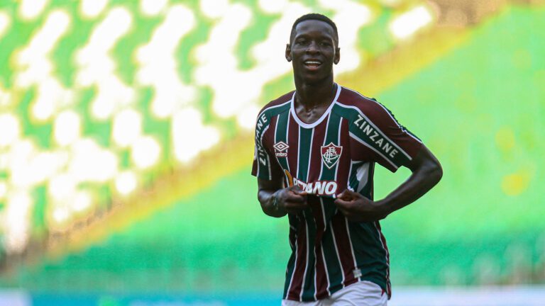 Atacante Luiz Henrique avalia última semana de pré-temporada do Fluminense