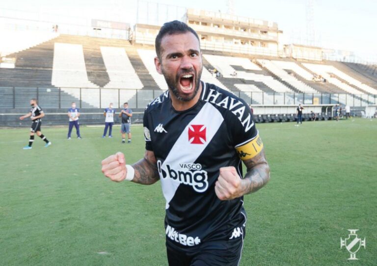 Com rescisão em andamento, Leandro Castán revela que não joga mais pelo Vasco