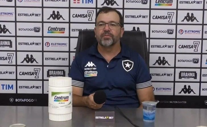 Enderson Moreira elogia atuação do Botafogo na virada contra o Madureira