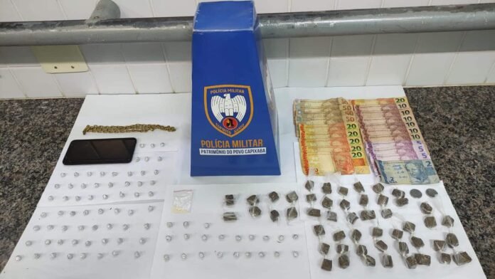 Malandro tenta escapar da polícia e esconde 23 pedras de crack na boca, durante abordagem em Guarapari