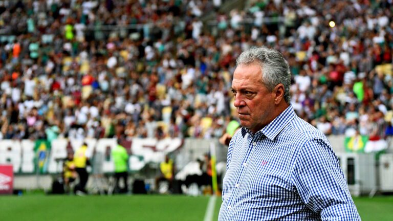 Abel Braga não alivia e faz cobrança no Fluminense: ”Nada do que combinamos”