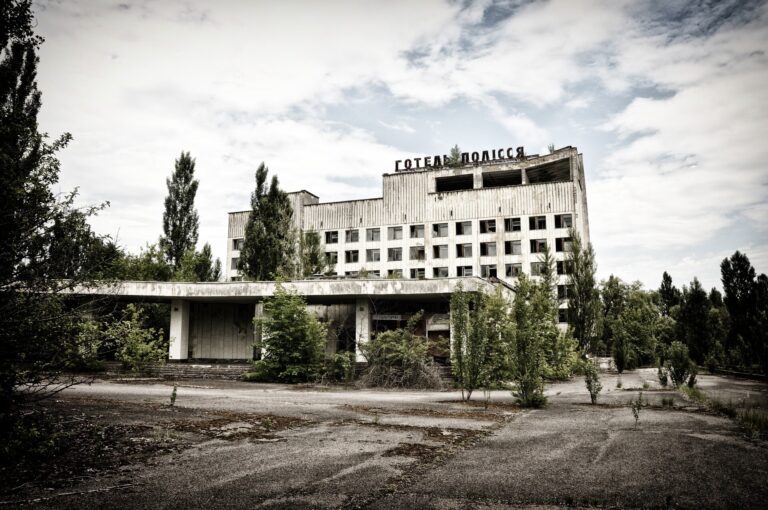 Chernobyl: Ucrânia diz que russos roubaram substâncias