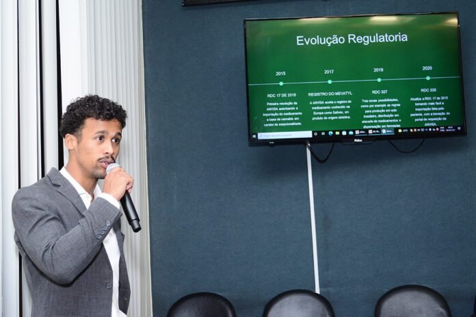 Convidados defendem remédio à base de Cannabis