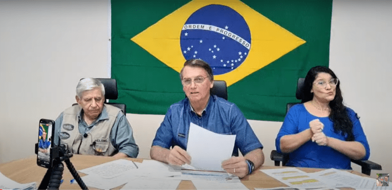 Bolsonaro diz que PL vai contratar auditoria para a eleição