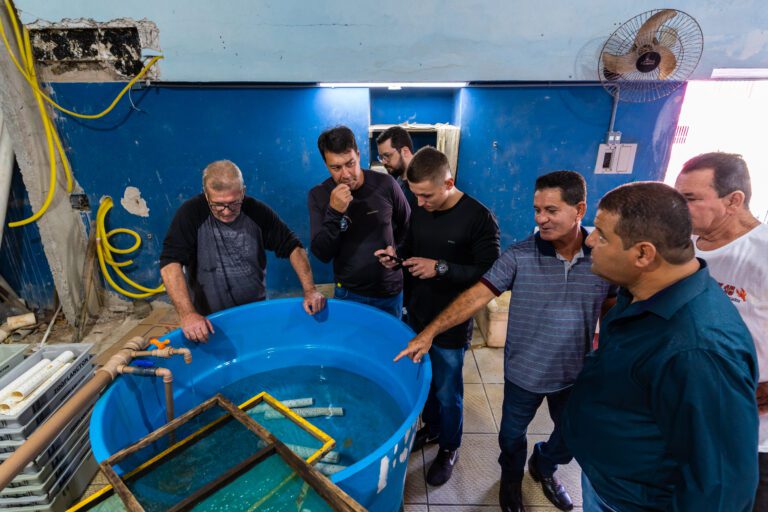 Empresário de Marataízes exporta peixes ornamentais para cinco países