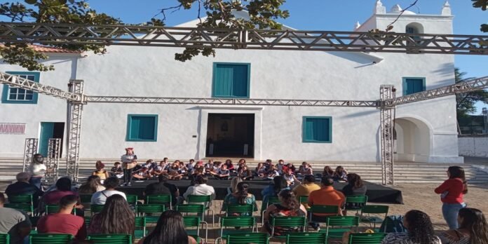 Alunos da Escola Tio Liliu desenvolvem atividades para festejar São José de Anchieta