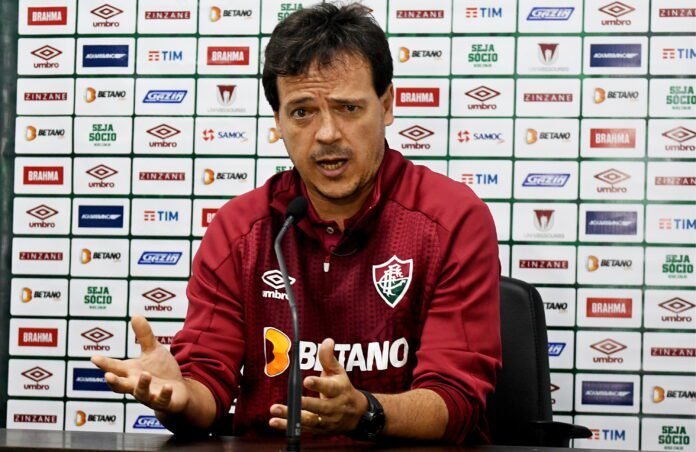 Diniz espera retorno de Nino para partida do Fluminense contra o Atlético-MG