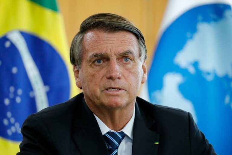 Bolsonaro critica governadores do Nordeste: “Não cumprem lei”