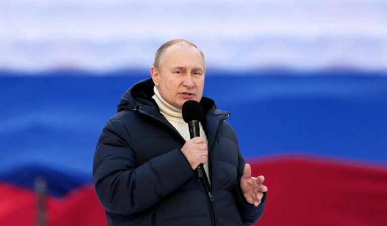 Putin adverte que Rússia ainda não começou “nada sério” na Ucrânia