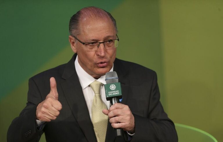 Alckmin: Privatizar Petrobras, BB e Caixa não é prioridade