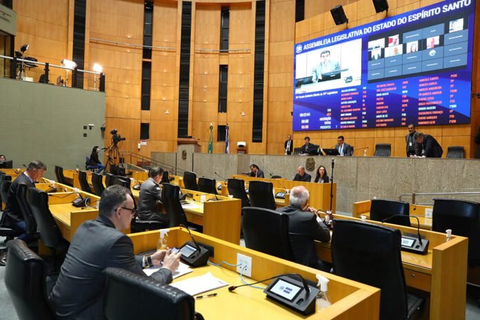 Aprovadas novas regras para partilha do ICMS