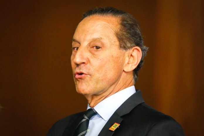 Skaf nega ter assinado carta pró-democracia da USP