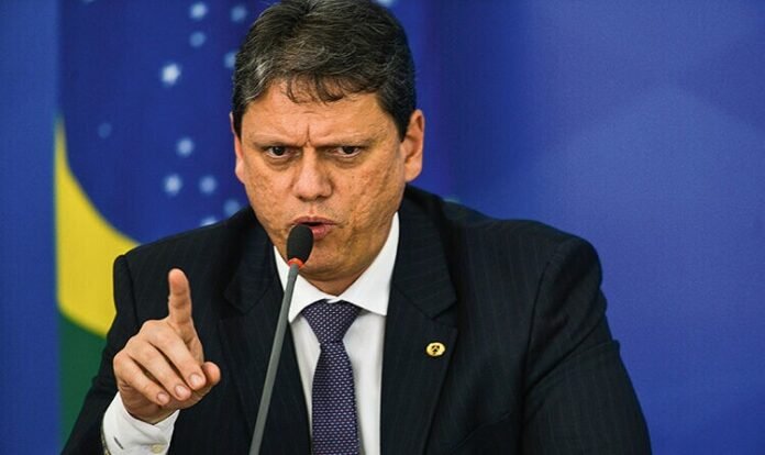 TRE-SP determina que Tarcísio de Freitas retire vídeo da web