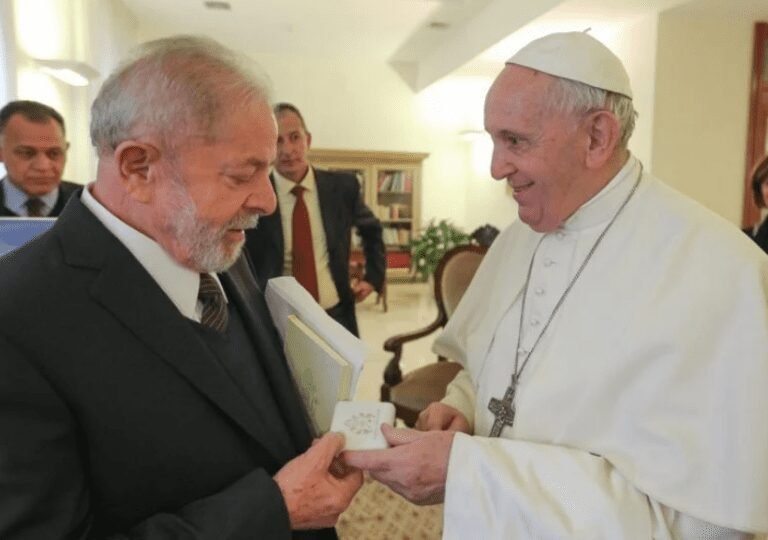 Em carta ao Papa Francisco, Lula fala em “assegurar posse”