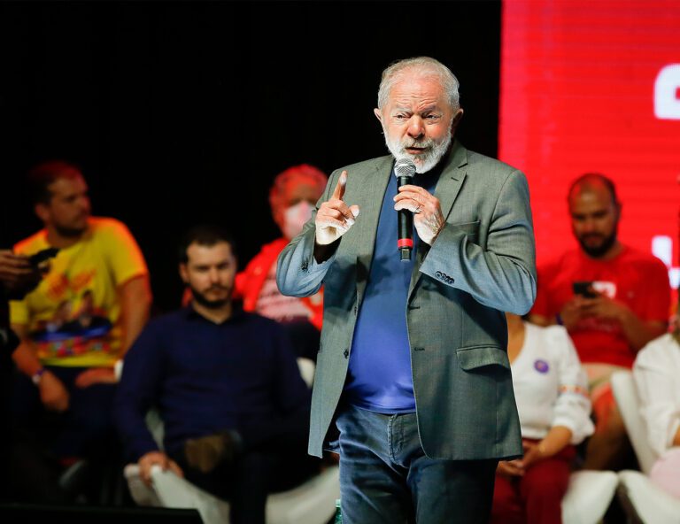 TSE confirma remoção de trechos de ato de Lula com artistas