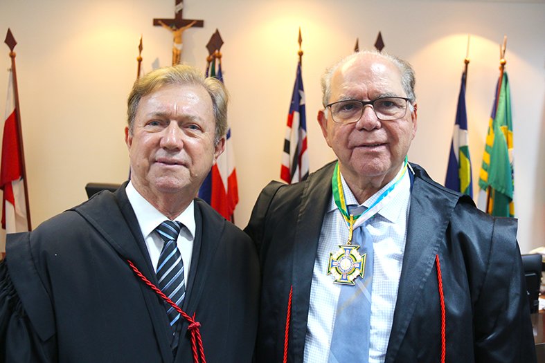 O presidente do TJES, desembargador Fabio Clem, e o desembargador Adalto Dias Tristão..