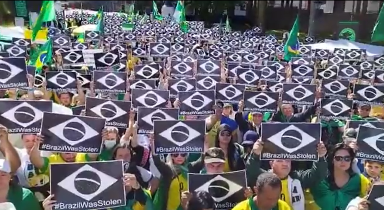 Brasil tem 5° dia de protestos contra eleição de Lula