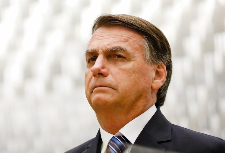 Além de Bolsonaro, 8 aliados são réus por questionar eleições