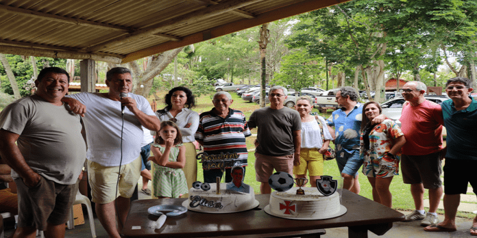PIÚMA: Um encontro de políticos & amigos, na festa de aniversário de Elieser, prefeito de Vargem Alta