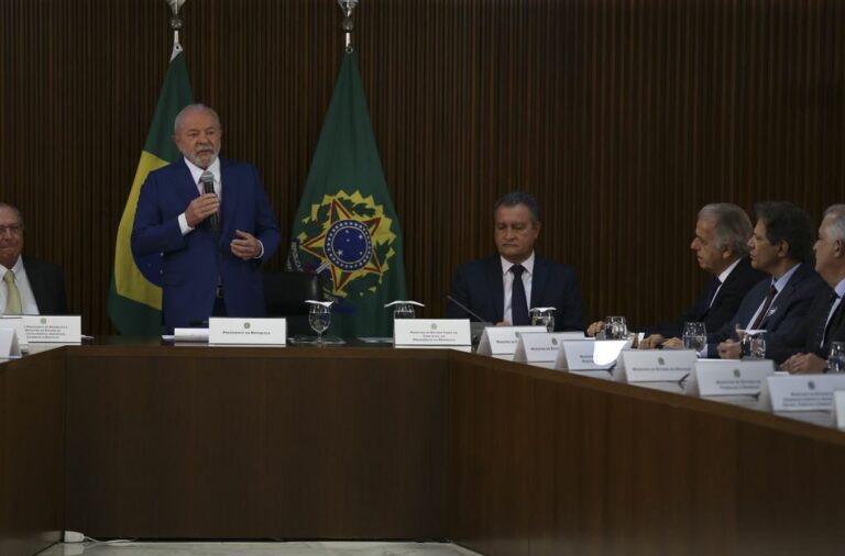 Confira na íntegra o discurso de Lula na 1ª reunião ministerial