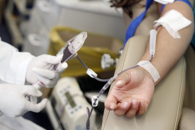 “Fazer o bem tá no sangue” | mutirão de doação de sangue em Guarapari