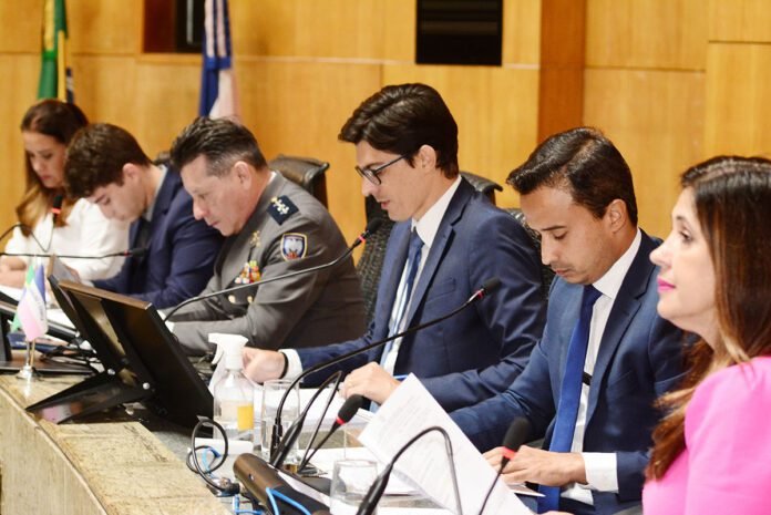 Justiça aprova projeto para valorizar advocacia
