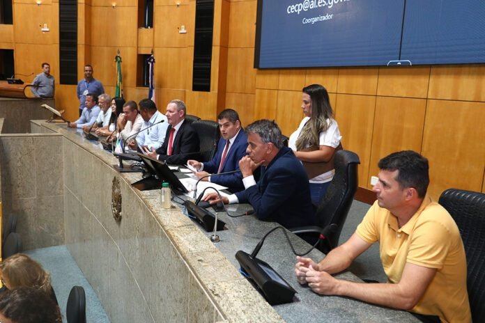 Moradores da Serra reclamam da qualidade da água