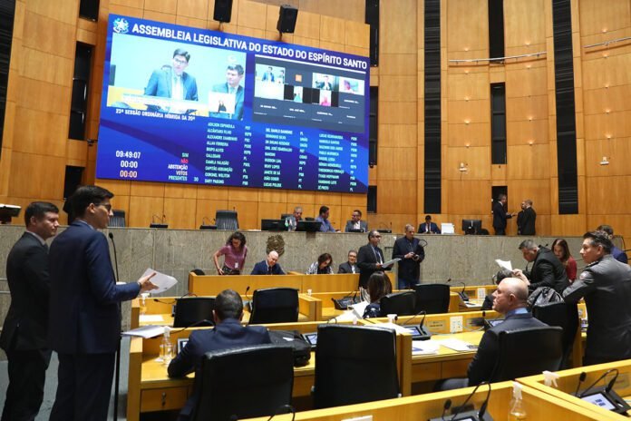 Ales aprova proibição de empréstimo por telefone