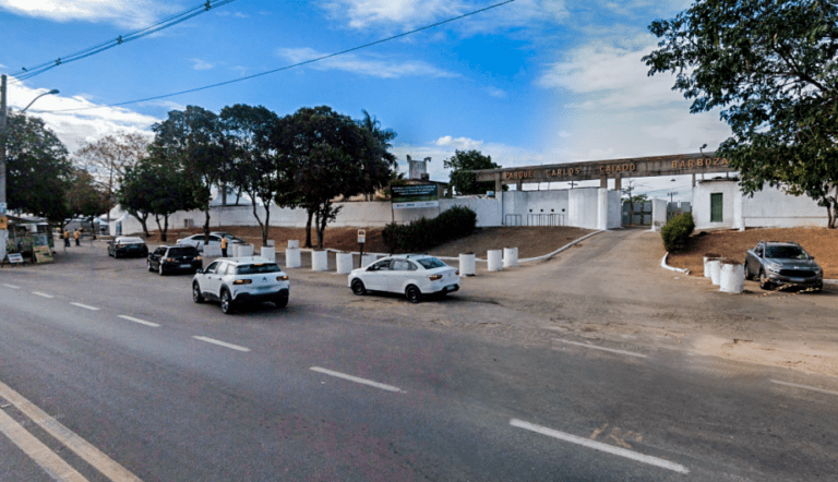 Trânsito perto do Parque de Exposição muda para show de Roberto Carlos