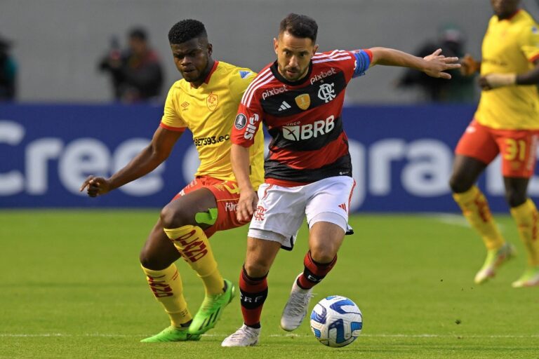 Éverton Ribeiro minimiza escalação alternativa do Flamengo e foca em decisão do Carioca