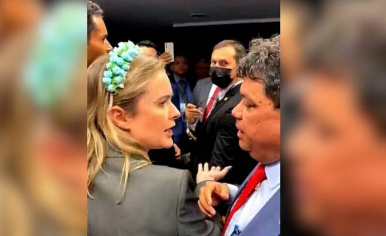 Michelle Bolsonaro repudia caso de assédio contra deputada