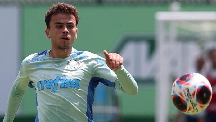 Ramon Menezes chama meio-campista do Palmeiras para amistosos pela Seleção sub-20