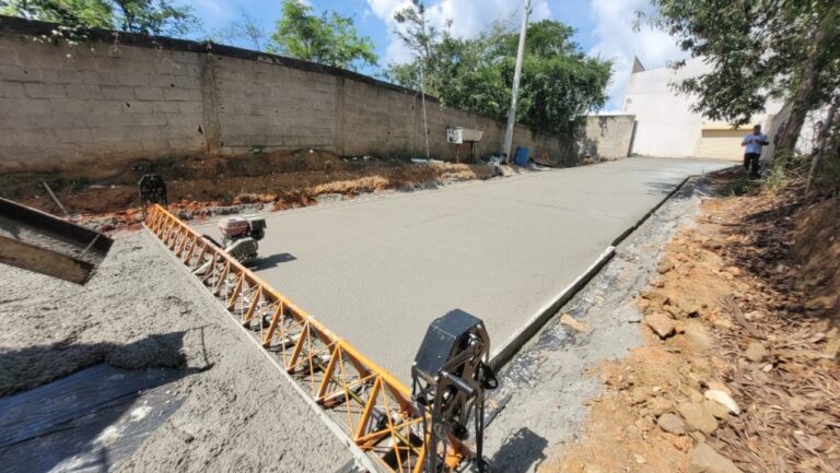 Prefeitura vai pavimentar 43 km de vias com concreto em Cachoeiro
