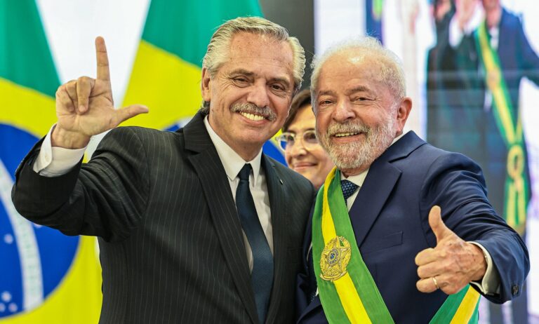 Lula quer propor crédito para ajudar crise na Argentina