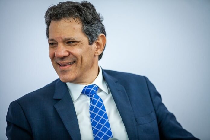 No Japão, Haddad enfrenta terremoto e relata momento