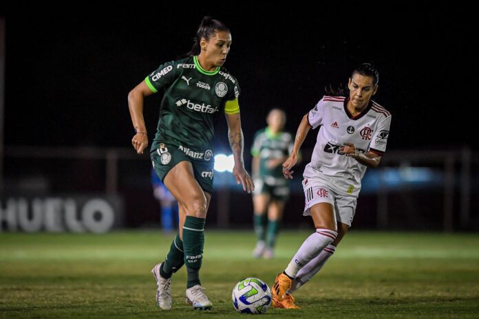 Palmeiras vence Flamengo, se classifica e assume liderança do Brasileirão feminino