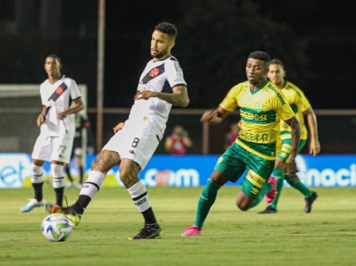 Confira os melhores momentos de Vasco 1 x 0 Cuiabá pelo Brasileirão
