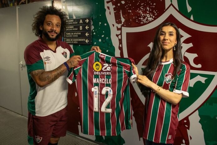 Ganhadora do Nobel da Paz assiste a vitória do Fluminense no Maracanã