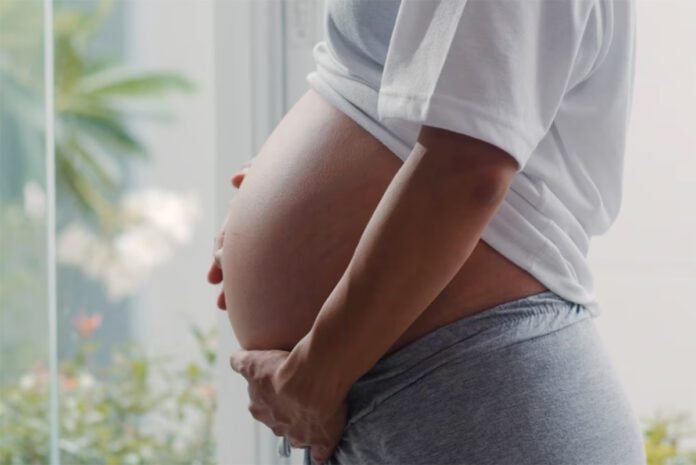 Projeto prevê direitos em caso de perda gestacional 