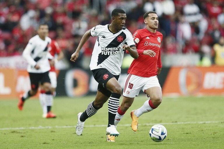 Vasco perde do Internacional no Beira-Rio e continua como penúltimo colocado do Brasileirão