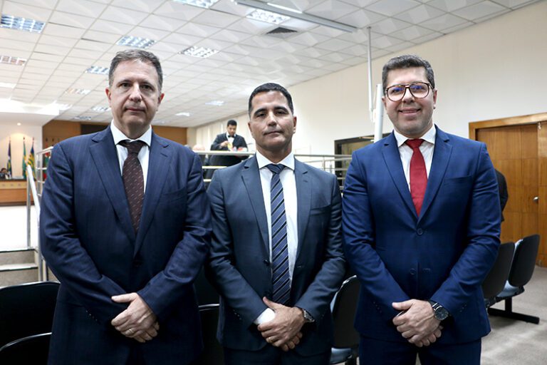 Três advogados que comporão a lista tríplice para preenchimento de vaga no TRE/ES.