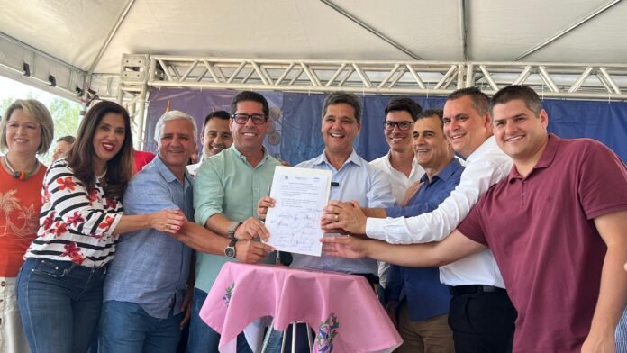 Governo inaugura pavimentação de ruas e anuncia novas obras em Jaguaré