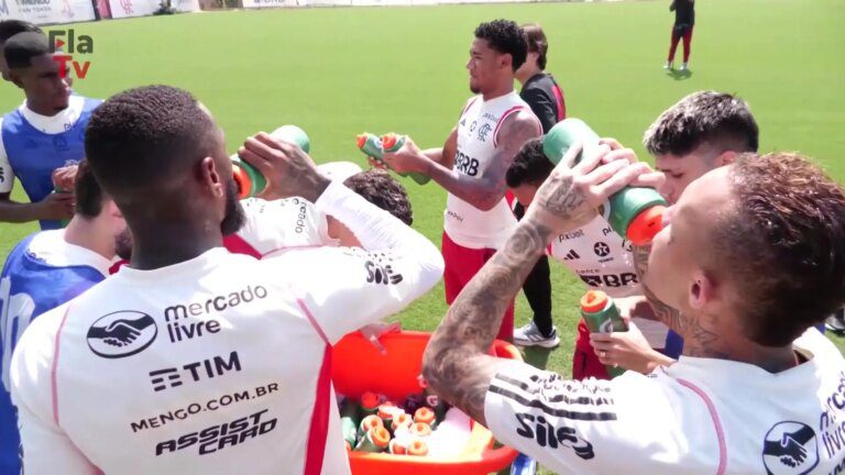 Flamengo faz treino intenso em dia de calor recorde no Rio de Janeiro